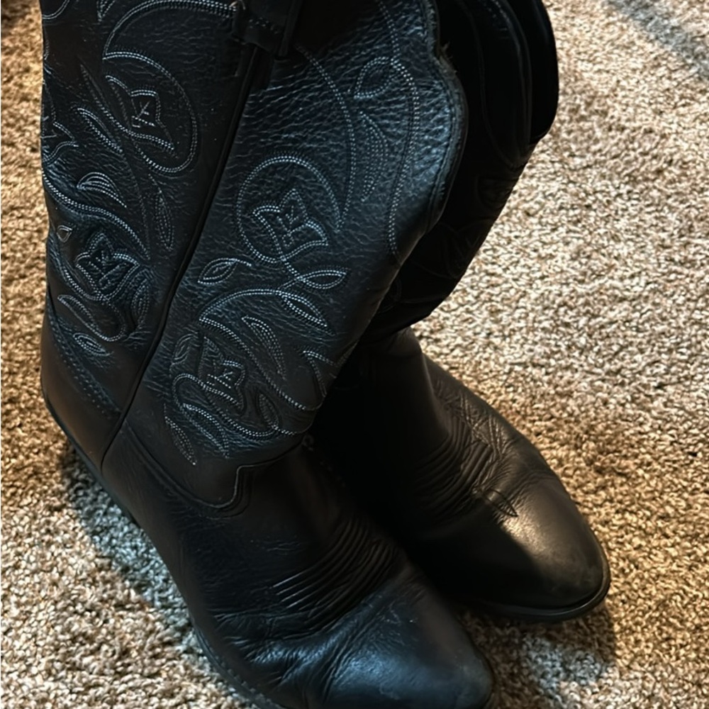 Ariat Hertiage R Black Embroidered Women's Boots